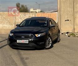 Ford Taurus